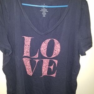 LOVE tee